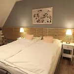 Hotel Asiadreieck *
