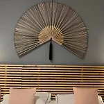 Hotel Asiadreieck *