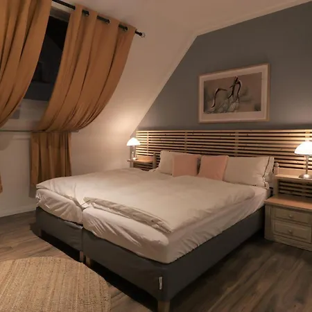 Asiadreieck ホテル *