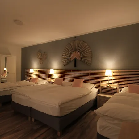 Asiadreieck ホテル *